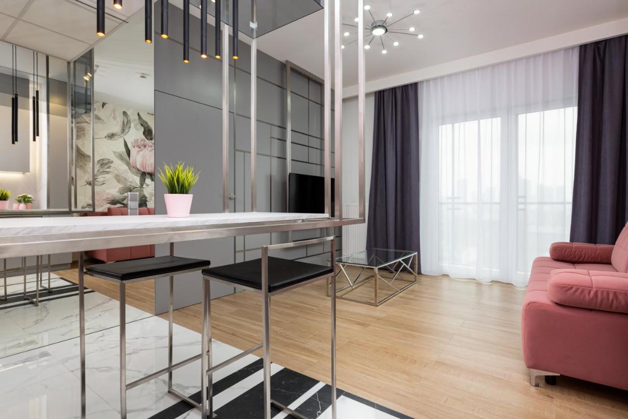 Premium Apartments Business Center By Renters Prestige Warsaw Bilik gambar